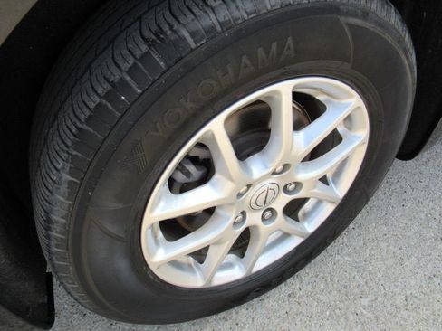 Used 2025 Chrysler Pacifica Select FWD image 41