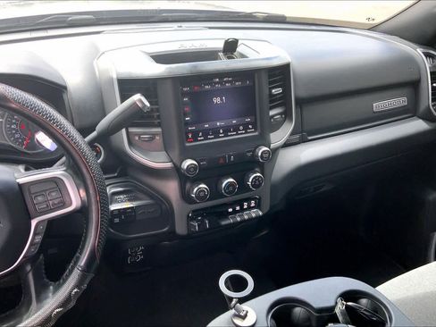 Used 2020 RAM 2500 Big Horn w/ Level 1 Equipment Group AWD/4WD image 6