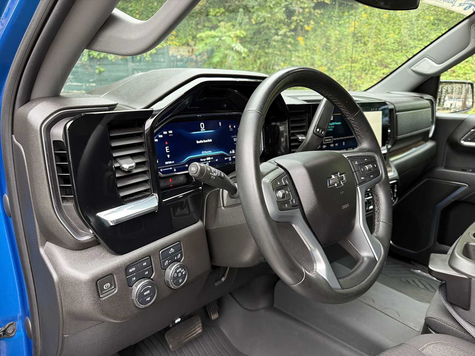 Certified 2023 Chevrolet Silverado 1500 RST AWD/4WD image 13