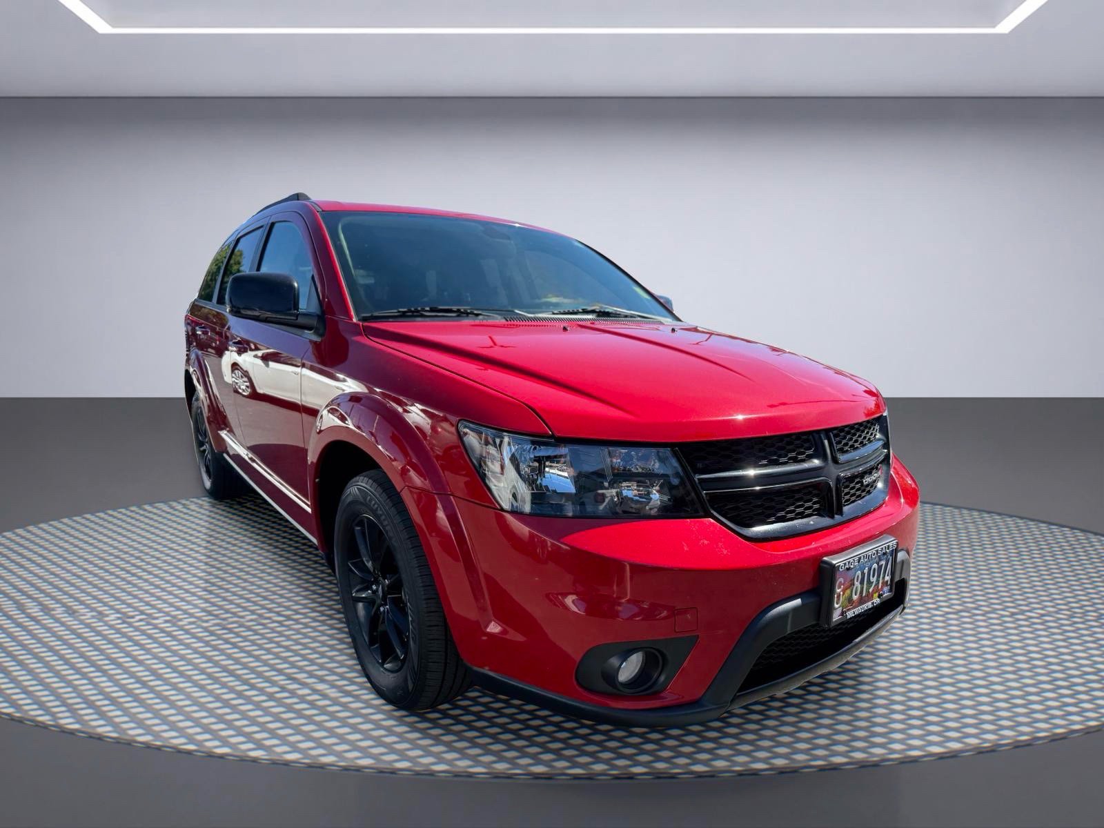 Used 2019 Dodge Journey SE w/ Blacktop Package FWD image 9