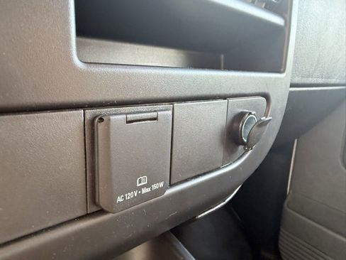Used 2024 Chevrolet Express 2500 w/ Driver Convenience Package image 20
