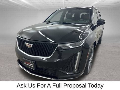 Certified 2023 Cadillac XT6 Sport w/ Technology Package AWD/4WD image 7