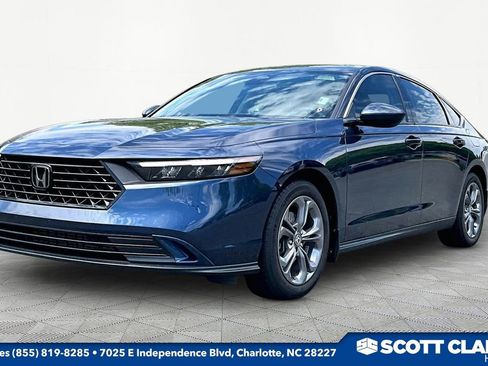 Used 2024 Honda Accord EX image 3