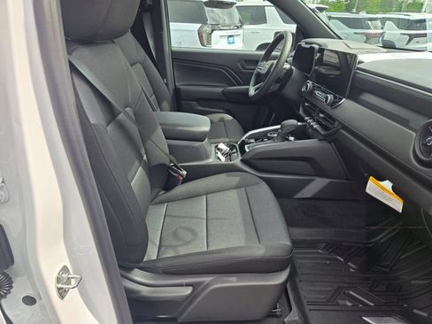 New 2026 Chevrolet Colorado Trail Boss AWD/4WD image 4