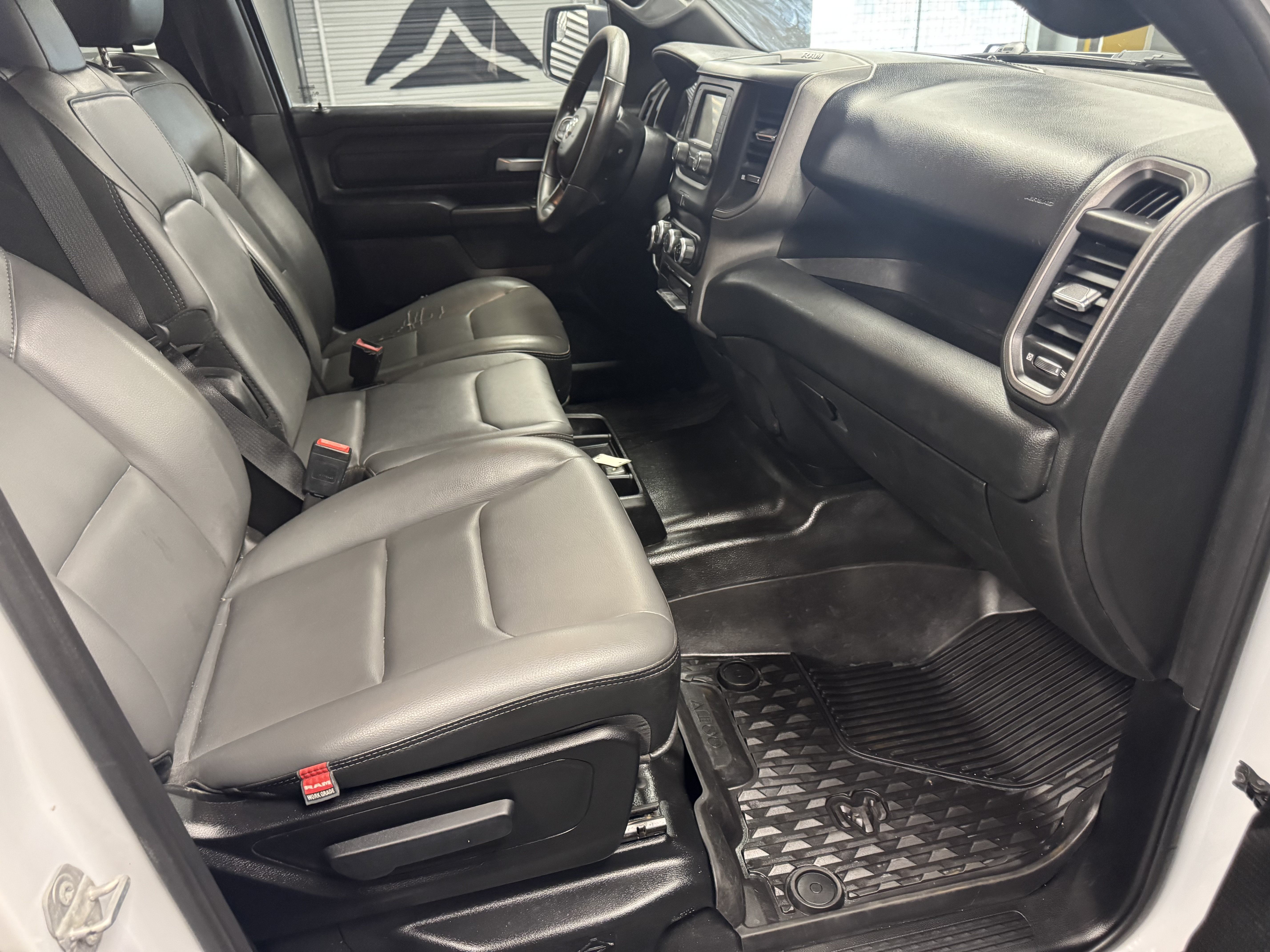 Used 2022 RAM 1500 Tradesman w/ Level 1 Safety Group AWD/4WD image 13
