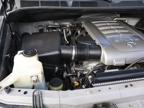 Used 2008 Toyota Sequoia Limited image 39