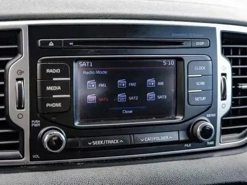 Used 2019 Kia Sportage LX FWD image 31