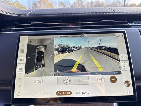New 2025 Land Rover Range Rover SE AWD/4WD image 27