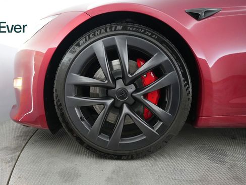 Used 2025 Tesla Model S Plaid AWD/4WD image 19