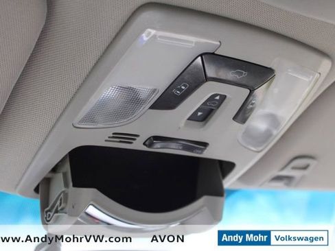 Used 2015 Toyota Sienna XLE FWD image 45