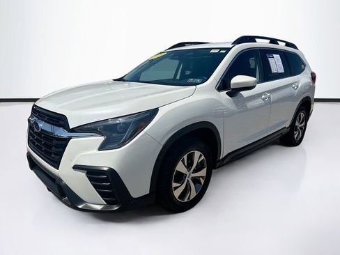 Used 2024 Subaru Ascent Premium AWD/4WD image 3