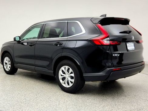 Used 2025 Honda CR-V LX image 7
