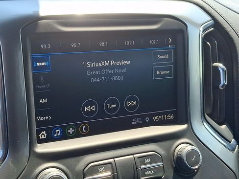 Used 2021 Chevrolet Silverado 1500 LT AWD/4WD image 17