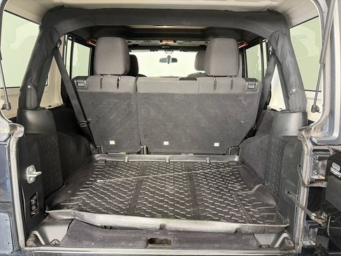 Used 2016 Jeep Wrangler Unlimited Sport AWD/4WD image 23