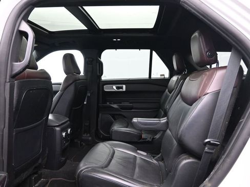 Used 2020 Ford Explorer Platinum AWD/4WD image 29