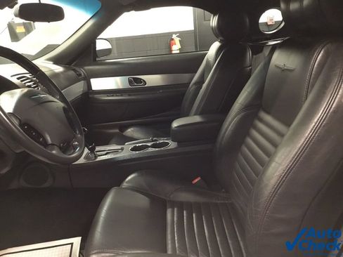 Used 2002 Ford Thunderbird image 22
