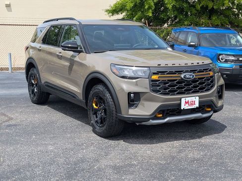 New 2026 Ford Explorer Tremor AWD/4WD image 2