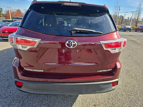 Used 2016 Toyota Highlander Limited Platinum image 5