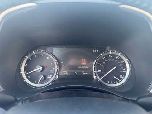 Used 2022 Toyota Highlander XLE image 23