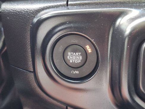 Used 2022 Jeep Wrangler Sport AWD/4WD image 26