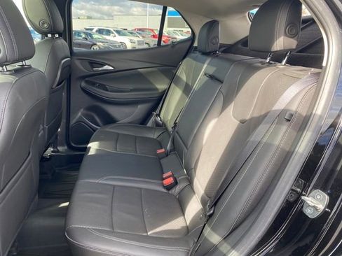 Certified 2022 Buick Encore GX Essence w/ Advanced Technology Package image 20