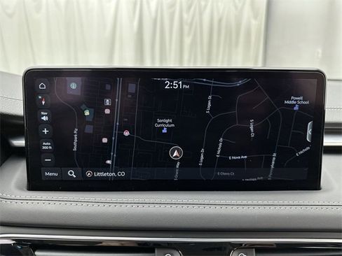 Used 2023 Genesis G70 2.0T image 18