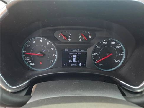 Used 2024 Chevrolet Equinox LS w/ Driver Confidence II Package FWD image 11