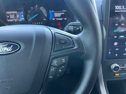 Used 2024 Ford Edge SE AWD/4WD image 16