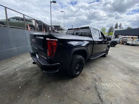 Used 2022 GMC Sierra 1500 AT4X AWD/4WD image 6
