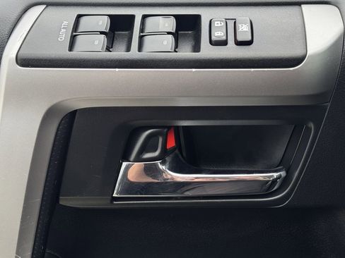 Used 2024 Toyota 4Runner SR5 image 23