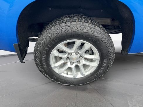 Used 2023 Chevrolet Silverado 1500 LT w/ Protection Package image 12