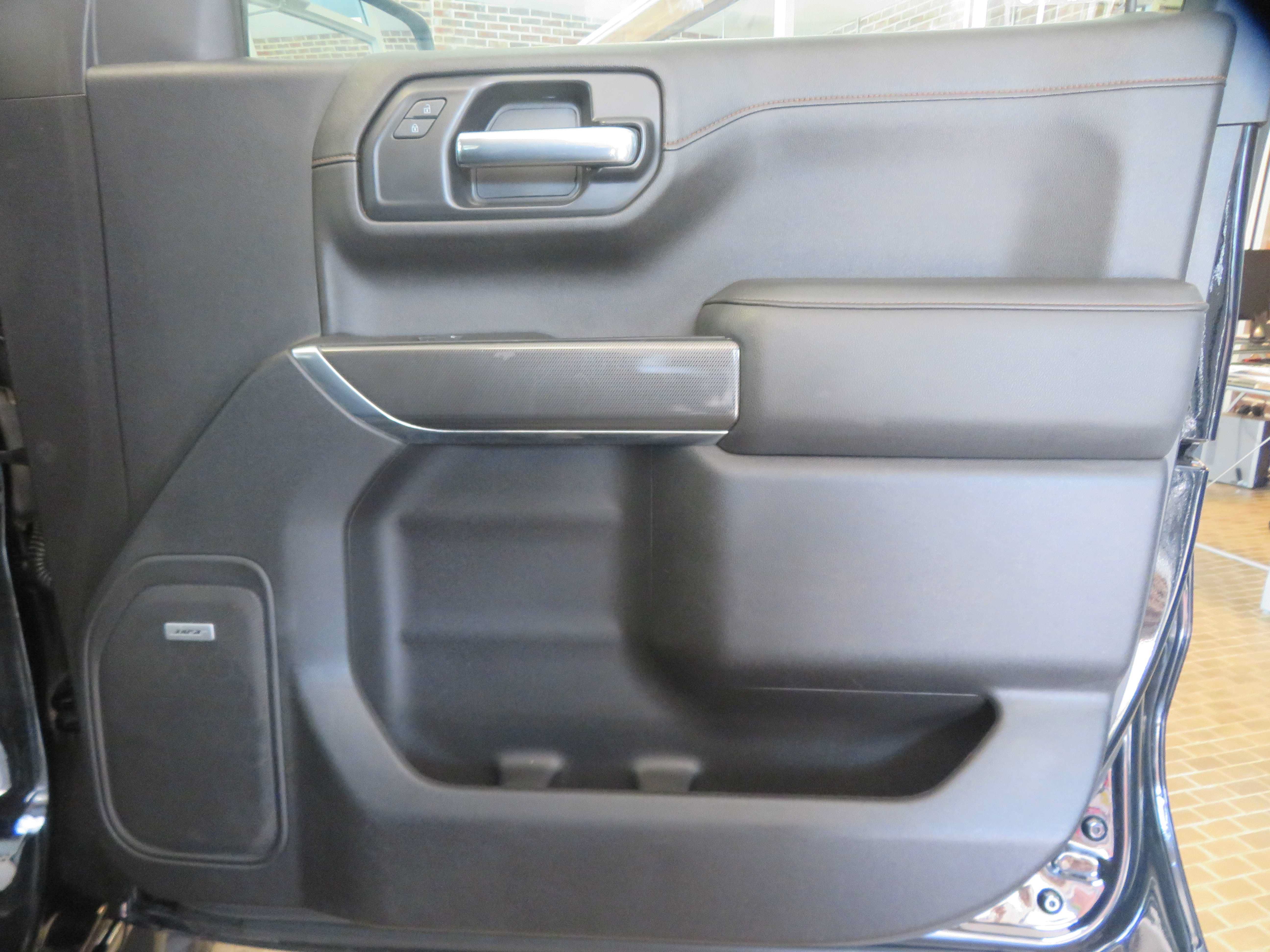Used 2022 GMC Sierra 1500 AT4 w/ AT4 Preferred Package AWD/4WD image 23