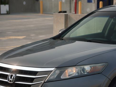 Used 2010 Honda Crosstour EX-L image 39