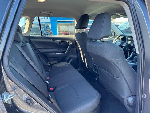 Used 2024 Toyota RAV4 LE image 10