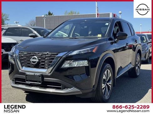 Used 2023 Nissan Rogue SV image 4