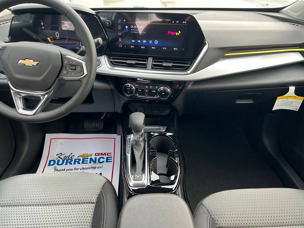 New 2026 Chevrolet Trax LT w/ Driver Confidence Package FWD image 13