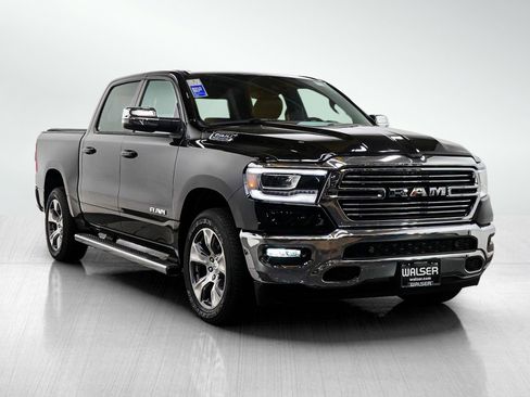 Used 2024 RAM 1500 Laramie AWD/4WD image 7