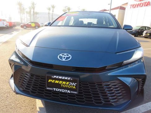 Certified 2026 Toyota Camry SE image 5