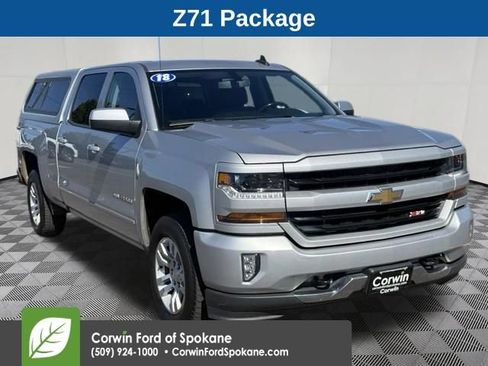 Used 2018 Chevrolet Silverado 1500 LT w/ All Star Edition AWD/4WD image 5