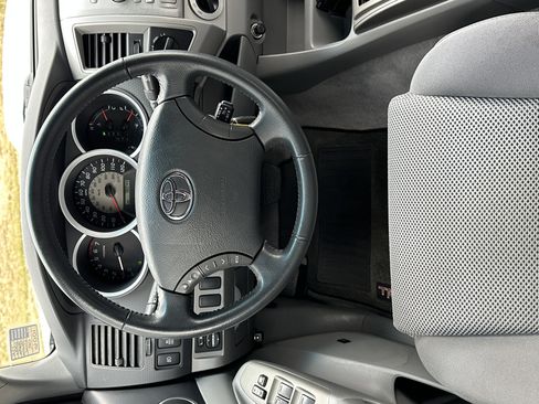 Used 2006 Toyota Tacoma TRD Off Road 4WD image 30