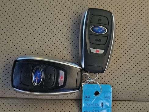 Used 2022 Subaru Outback Limited XT w/ Popular Package #2 AWD/4WD image 17