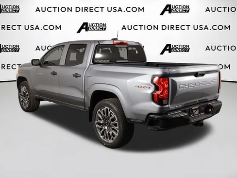 Used 2026 Chevrolet Colorado W/T w/ Advanced Trailering Package AWD/4WD image 44