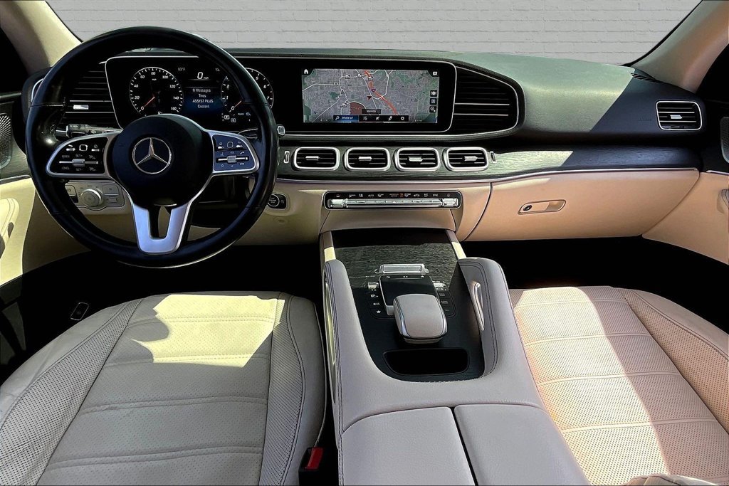 Used 2022 Mercedes-Benz GLE 450 4MATIC w/ Premium Package image 7