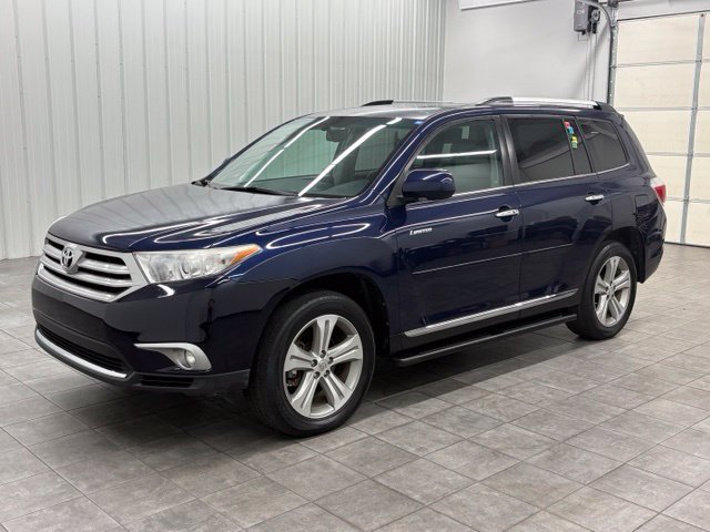 Used 2012 Toyota Highlander Limited w/ Tow Pkg FWD image 5