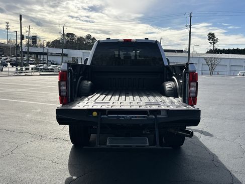 Used 2021 Ford F250 XLT w/ XLT Premium Package image 14