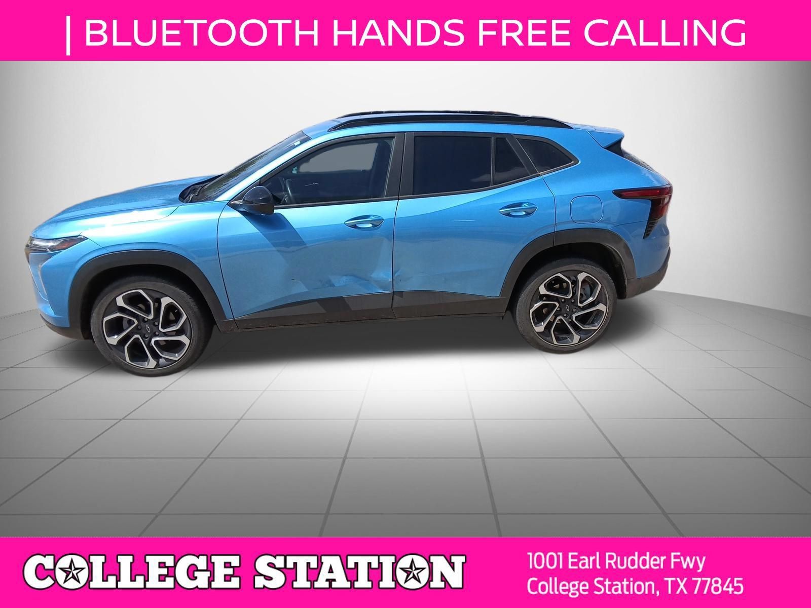 Used 2025 Chevrolet Trax RS FWD image 7