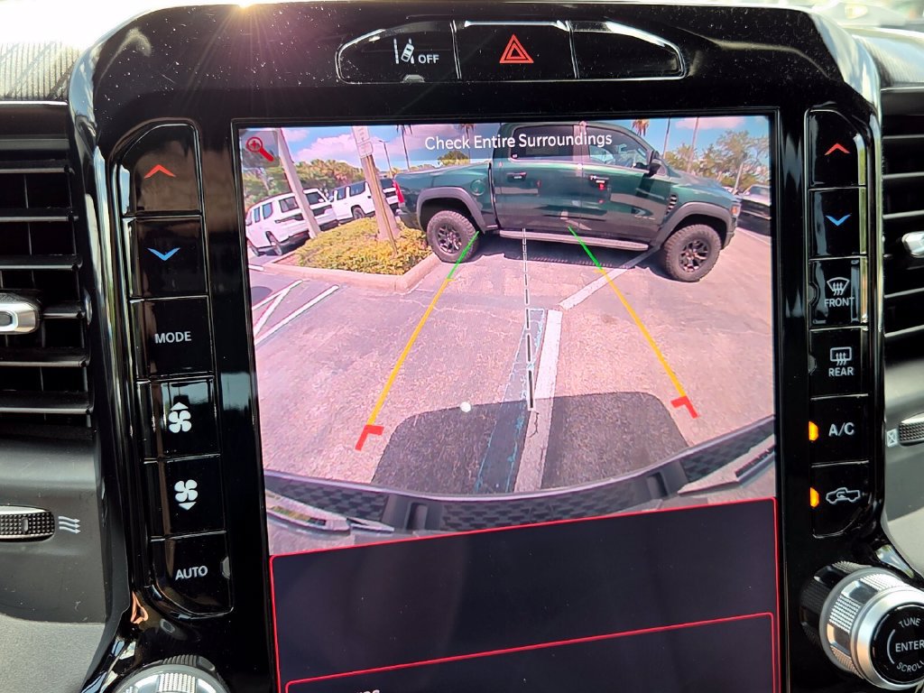 Used 2025 RAM 1500 Big Horn AWD/4WD image 27