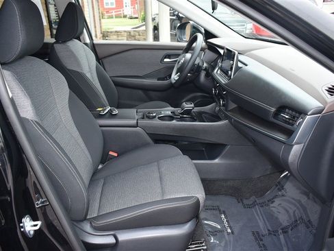 Used 2023 Nissan Rogue SV AWD/4WD image 28