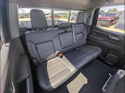 Certified 2024 GMC Sierra 1500 Denali w/ Technology Package AWD/4WD image 23