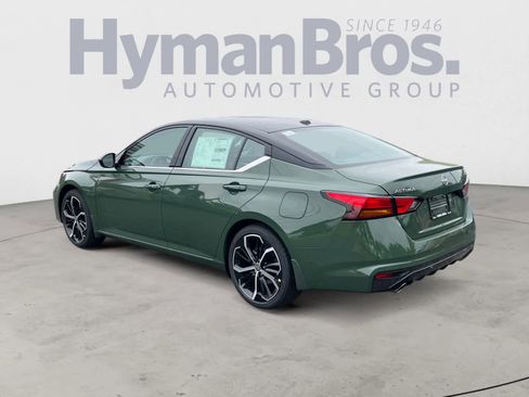 New 2026 Nissan Altima 2.5 SR FWD image 6